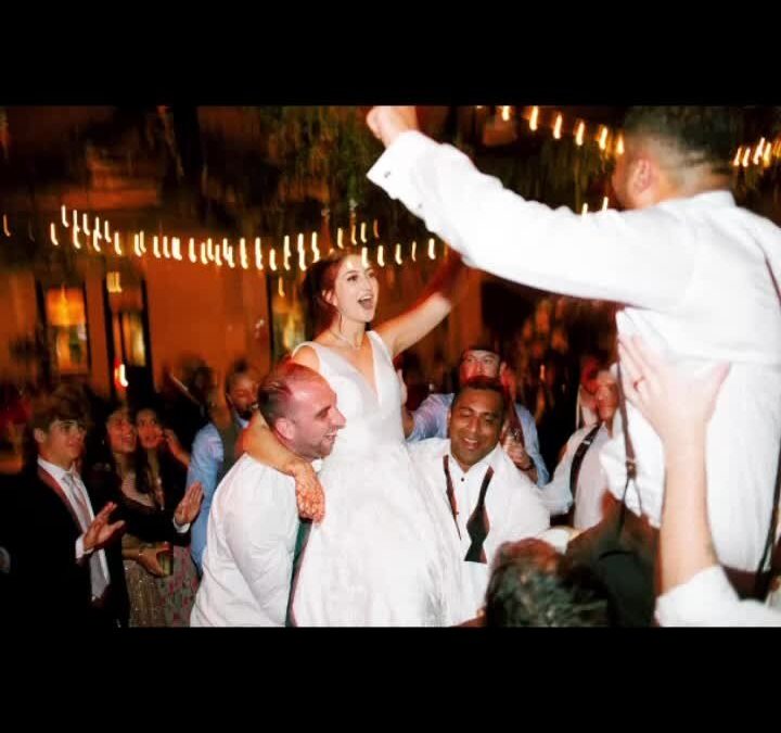 Wedding Reception Games That Keep Guests Laughing All Night